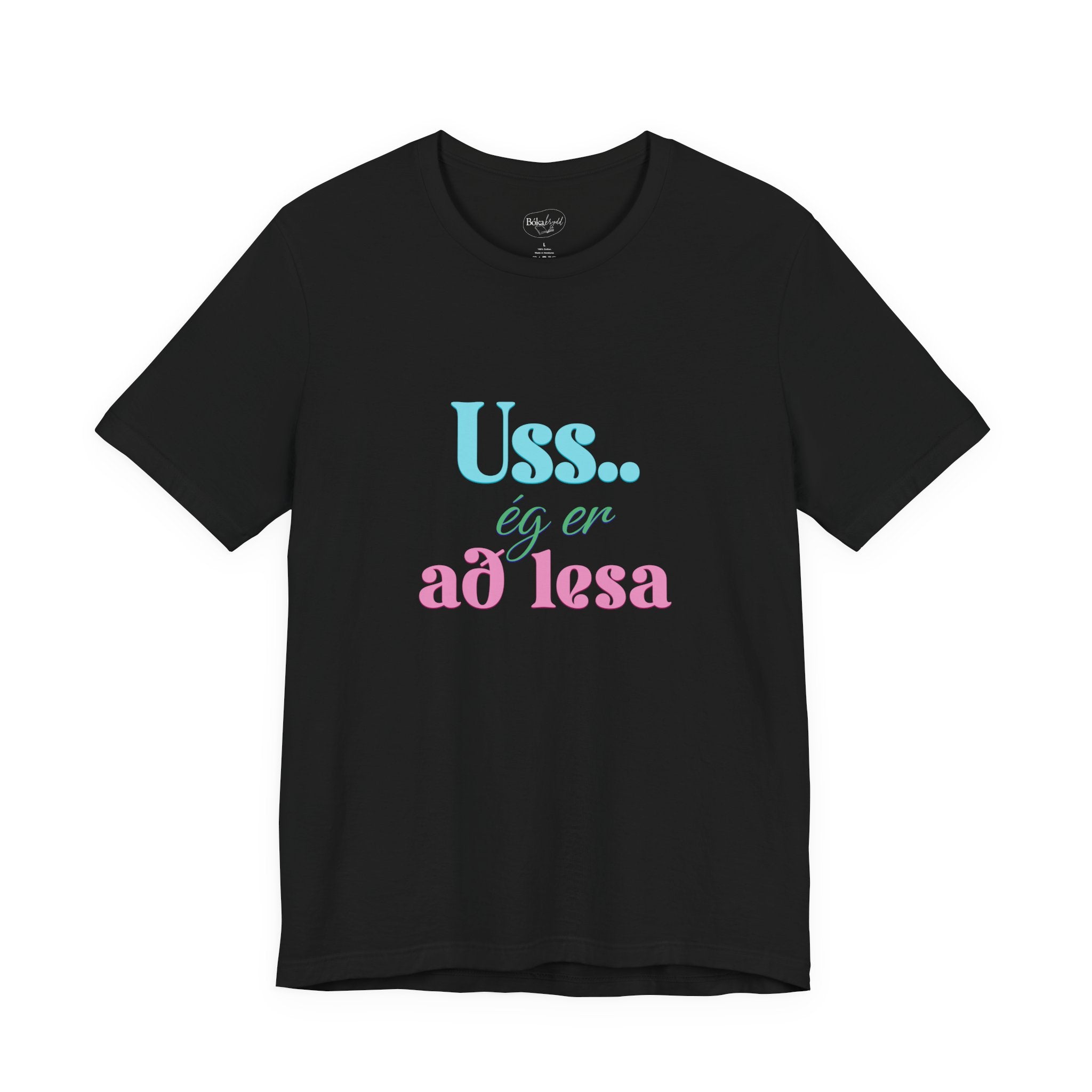 Uss.. ég er að lesa - stuttermabolur